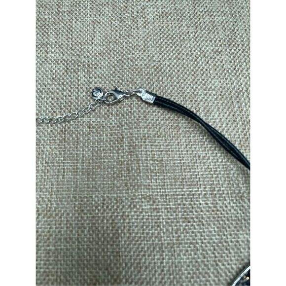 EST. 1946 Silver Hammered Statement Necklace - Picture 5 of 7